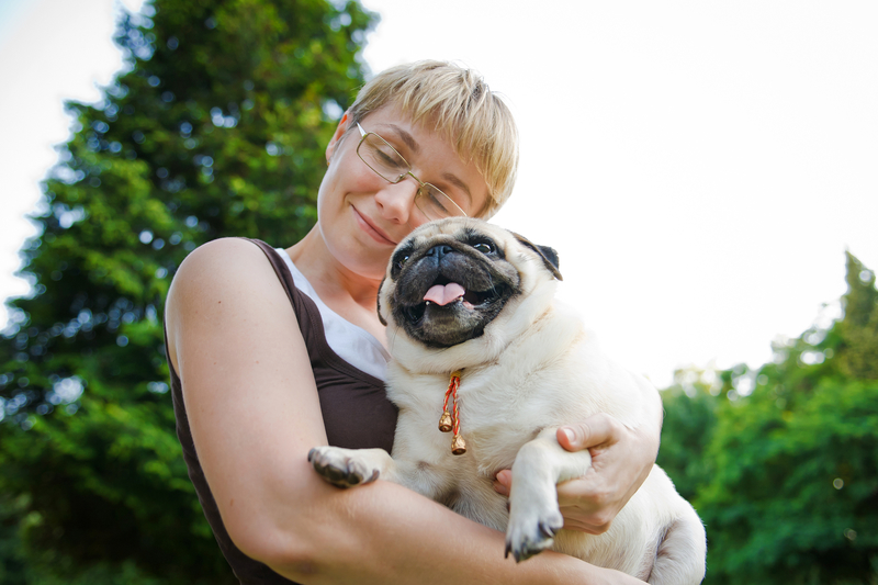 woman-with-pug